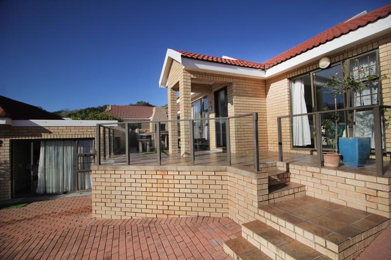 3 Bedroom Property for Sale in Hersham Western Cape
